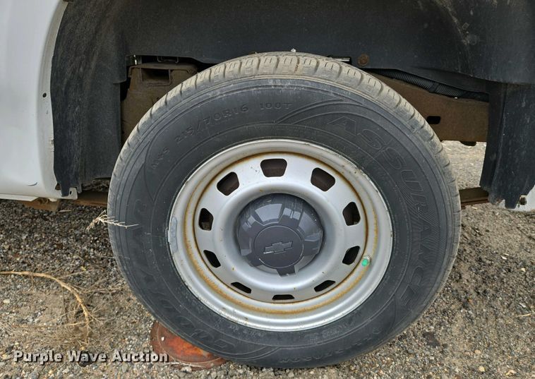 image for item EO0696 2010 Chevrolet  Colorado  Ext. Cab pickup truck