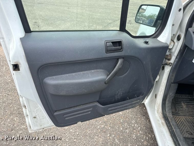 image for item EO0697 2012 Ford Transit Connect van