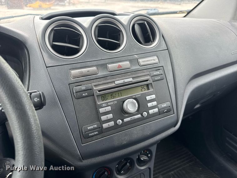 image for item EO0697 2012 Ford Transit Connect van