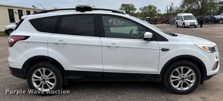 image for item EO0698 2018 Ford Escape SE  SUV
