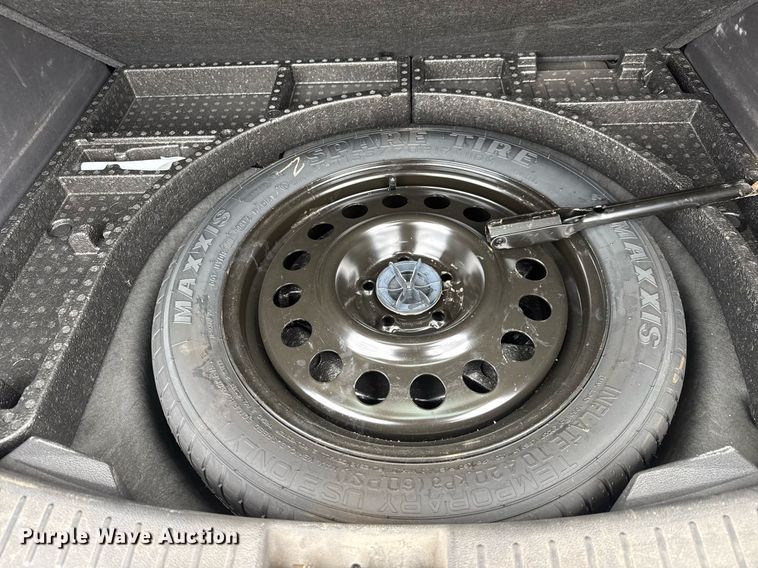 image for item EO0698 2018 Ford Escape SE  SUV