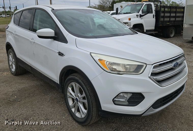 image for item EO0699 2017 Ford Escape SE  SUV