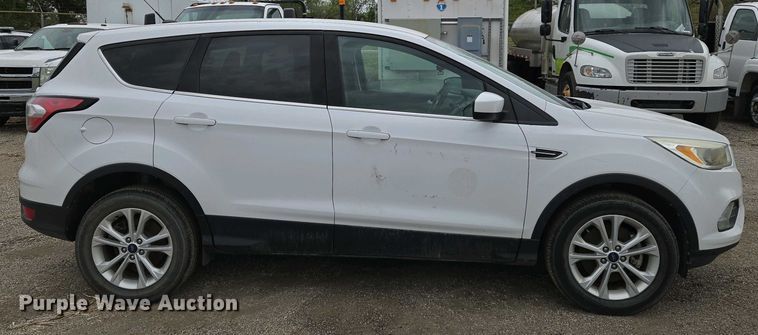 image for item EO0699 2017 Ford Escape SE  SUV