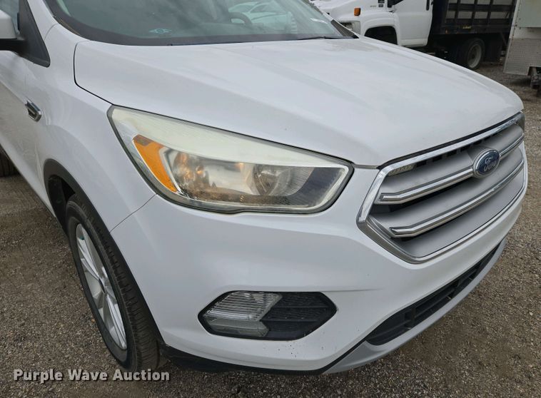 image for item EO0699 2017 Ford Escape SE  SUV