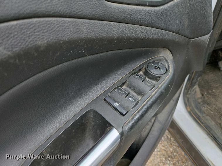 image for item EO0699 2017 Ford Escape SE  SUV