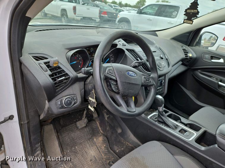 image for item EO0699 2017 Ford Escape SE  SUV