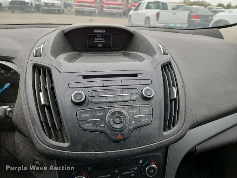 image for item EO0699 2017 Ford Escape SE  SUV