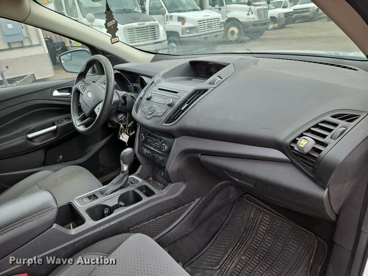 image for item EO0699 2017 Ford Escape SE  SUV