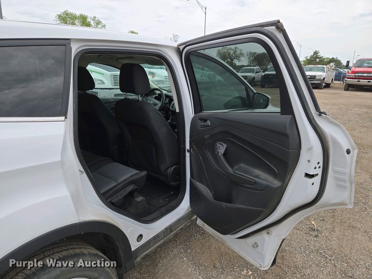 image for item EO0699 2017 Ford Escape SE  SUV