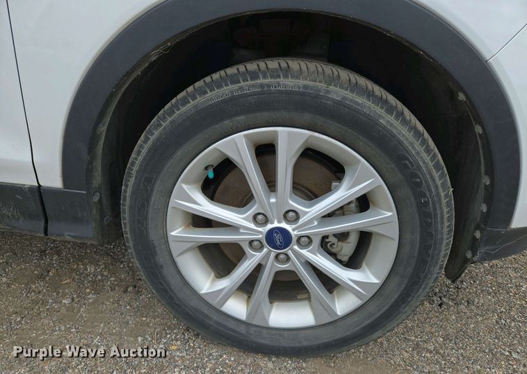 image for item EO0699 2017 Ford Escape SE  SUV