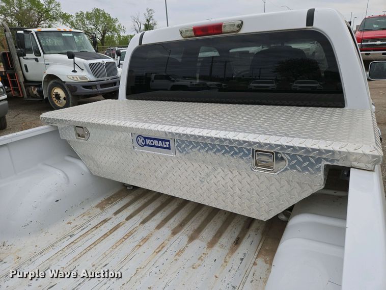 image for item EO0701 2009 Chevrolet Colorado Crew Cab pickup truck