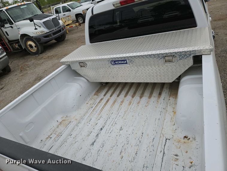 image for item EO0701 2009 Chevrolet Colorado Crew Cab pickup truck