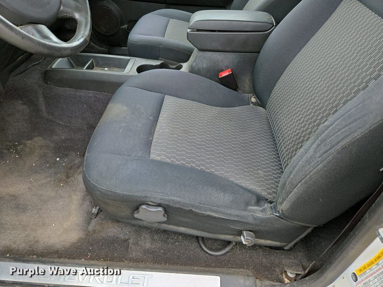 image for item EO0701 2009 Chevrolet Colorado Crew Cab pickup truck