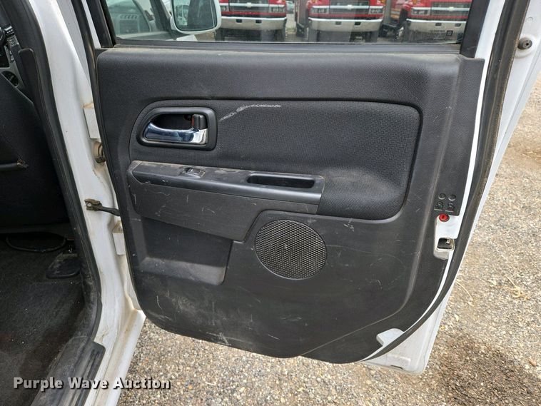 image for item EO0701 2009 Chevrolet Colorado Crew Cab pickup truck