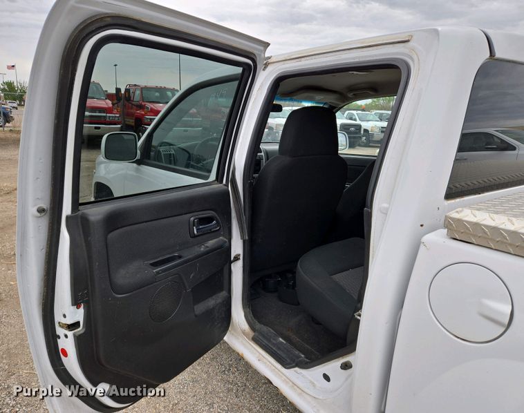 image for item EO0701 2009 Chevrolet Colorado Crew Cab pickup truck