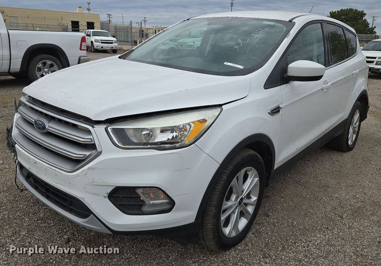 image for item EO0702 2017 Ford Escape SE SUV