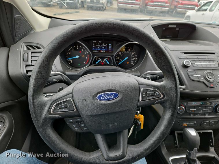image for item EO0702 2017 Ford Escape SE SUV