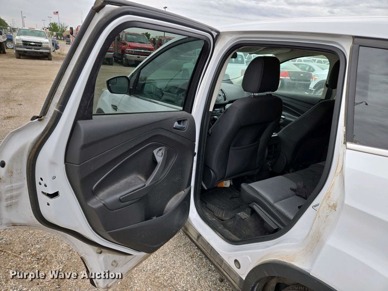 image for item EO0702 2017 Ford Escape SE SUV