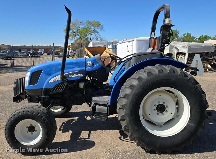 image for item EO0704 New Holland TN60A tractor