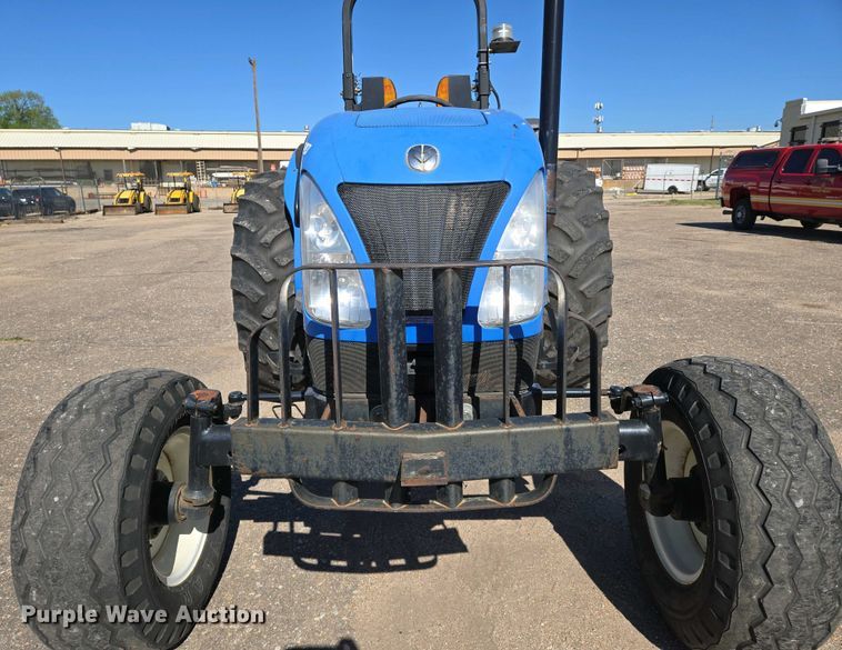image for item EO0704 New Holland TN60A tractor