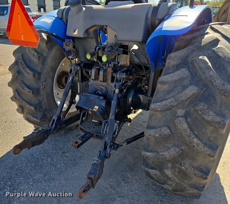 image for item EO0704 New Holland TN60A tractor