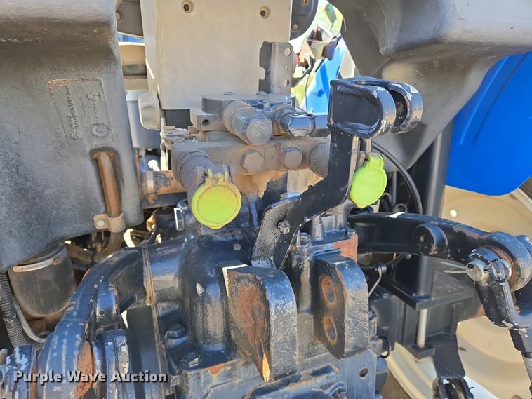 image for item EO0704 New Holland TN60A tractor