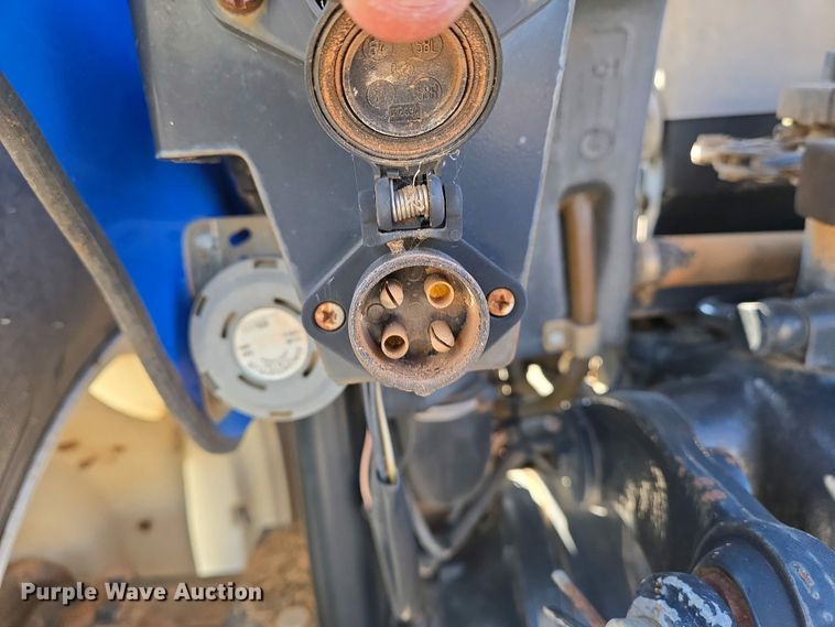 image for item EO0704 New Holland TN60A tractor