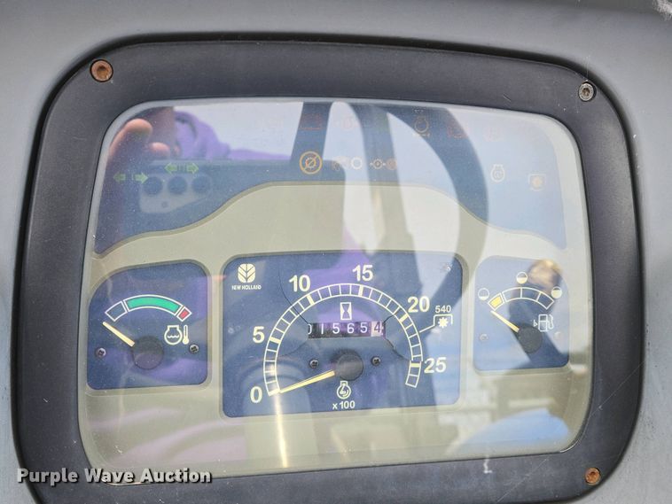 image for item EO0704 New Holland TN60A tractor