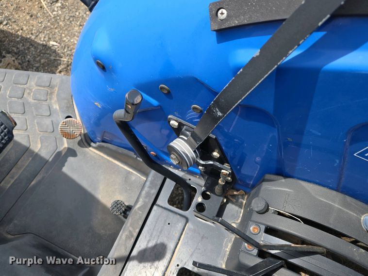 image for item EO0704 New Holland TN60A tractor