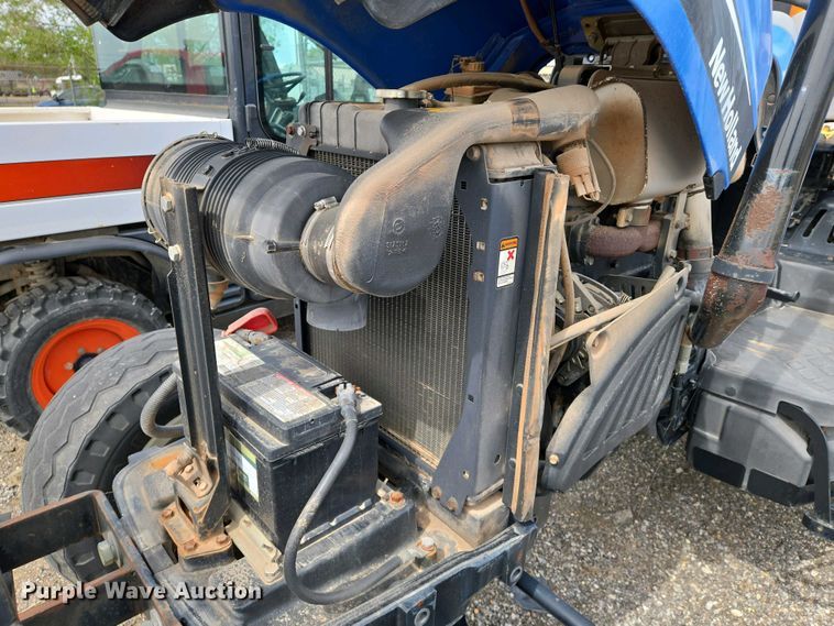 image for item EO0704 New Holland TN60A tractor