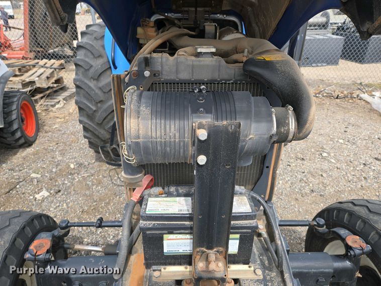 image for item EO0704 New Holland TN60A tractor