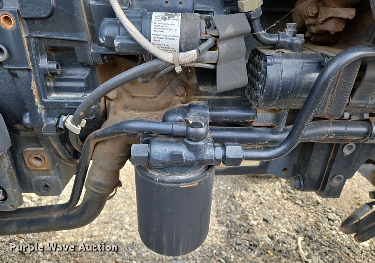 image for item EO0704 New Holland TN60A tractor