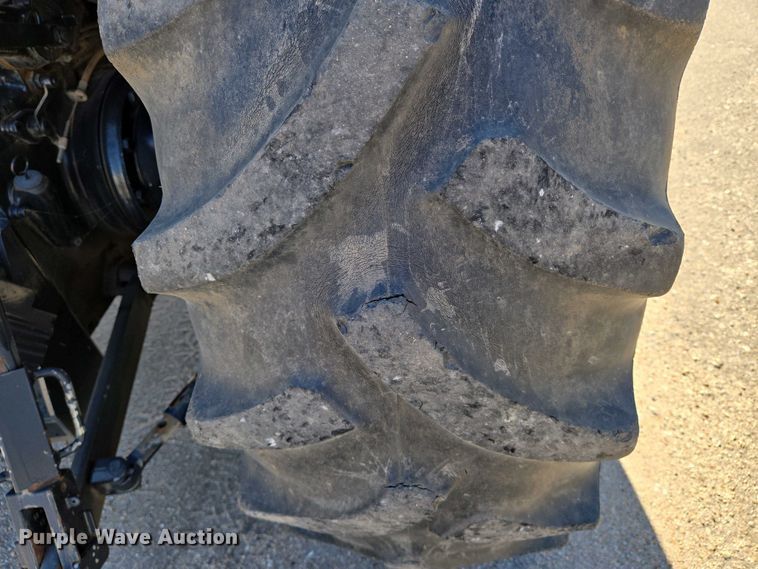 image for item EO0704 New Holland TN60A tractor