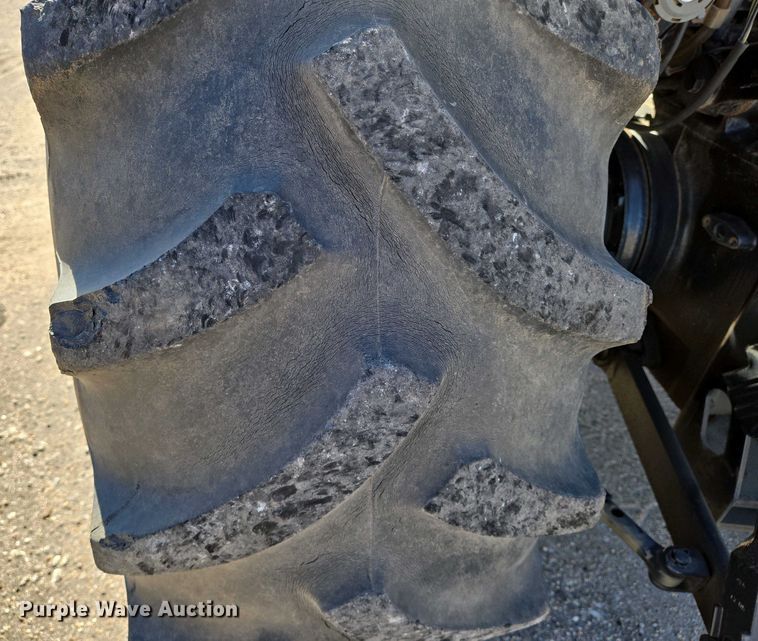 image for item EO0704 New Holland TN60A tractor