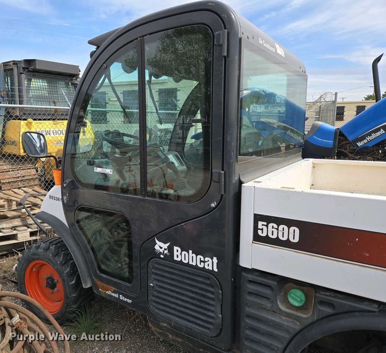 image for item EO0705 2016 Bobcat Toolcat 5600 utility vehicle