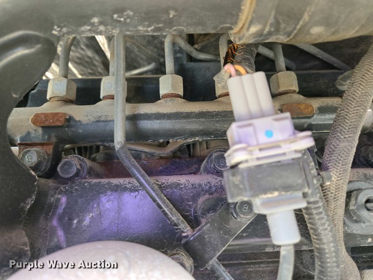 image for item EO0705 2016 Bobcat Toolcat 5600 utility vehicle