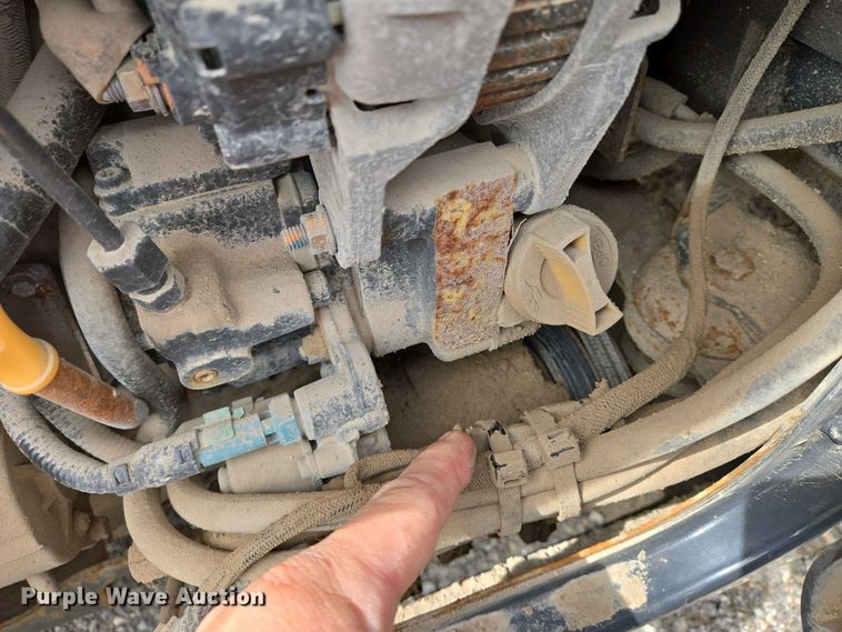 image for item EO0705 2016 Bobcat Toolcat 5600 utility vehicle