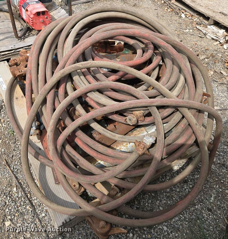 image for item EO0707 Approximately 10 pneumatic hammers