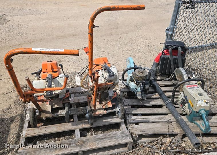 image for item EO0708 Concrete equipment