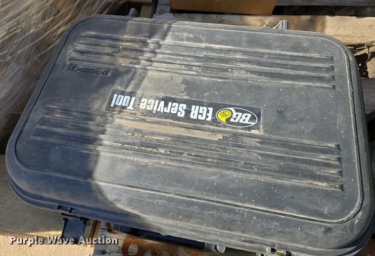 image for item EO0709 Tools