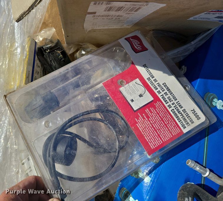 image for item EO0709 Tools