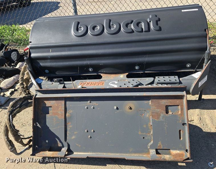 image for item EO0711 Bobcat skid steer broom