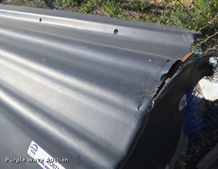 image for item EO0711 Bobcat skid steer broom