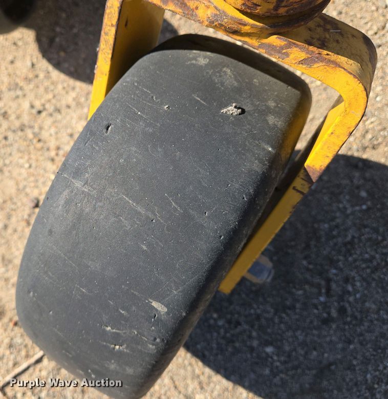 image for item EO0714 Hustler Trimstar lawn mower