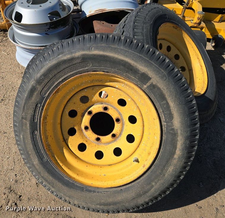 image for item EO0715 Tires and wheels