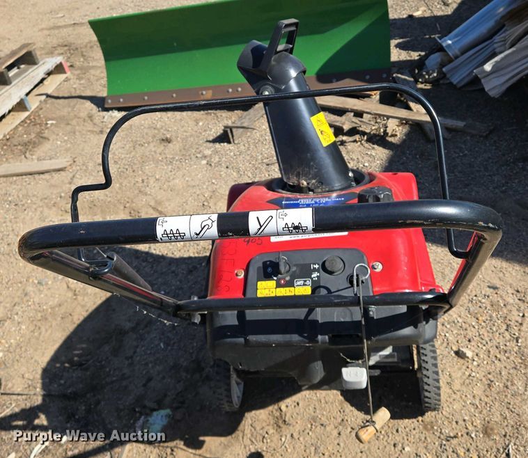 image for item EO0717 Toro 721R snow blower