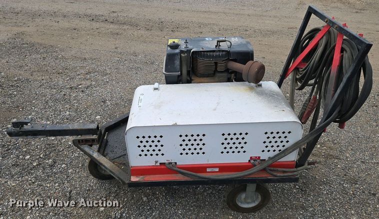 image for item EO0718 Jump box