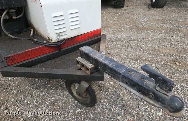 image for item EO0718 Jump box