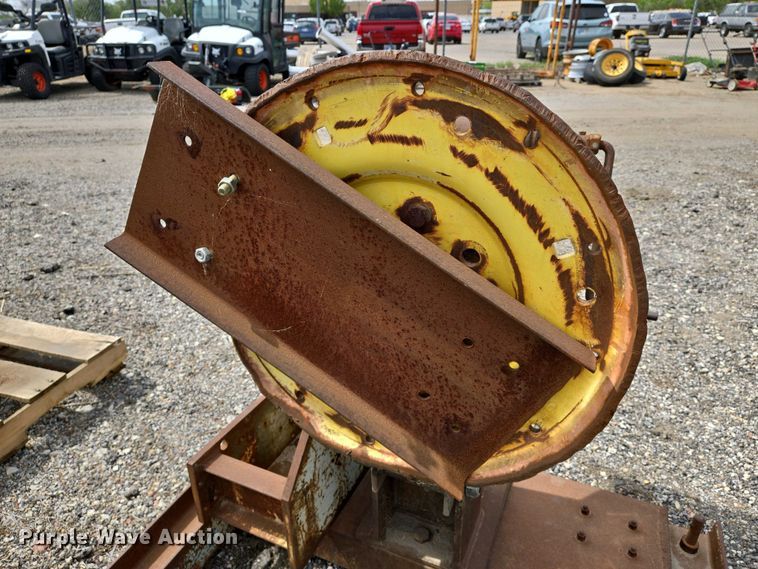 image for item EO0720 Bacharach heavy duty engine stand