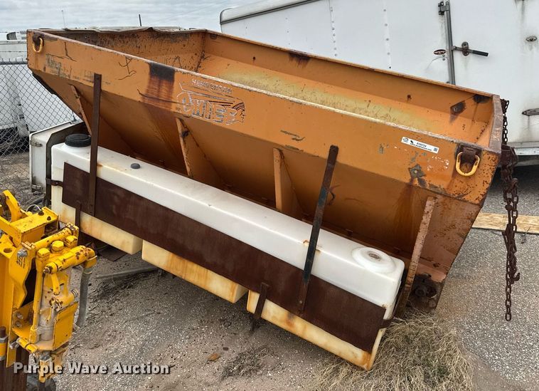 image for item EO0724 Henderson spreader